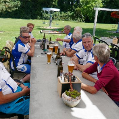 034 Gleich gabs was zu essen